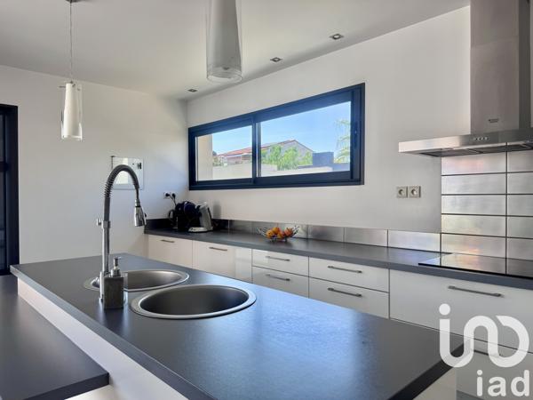 Maison à vendre 5 pièces 200 m² Corneilla-la-Rivière