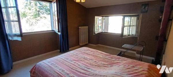 maison familiale avec logement indépendant en rez de chaussée