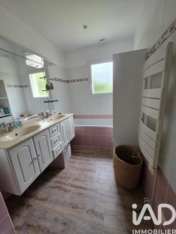 Maison à vendre 5 pièces 123 m² Le Loroux-Bottereau