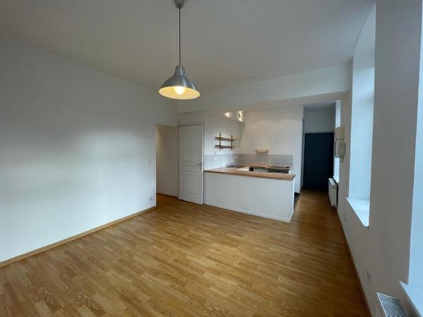 A LOUER : T2 à LILLE • Vauban • 790 € CC • Réf. G153-1530