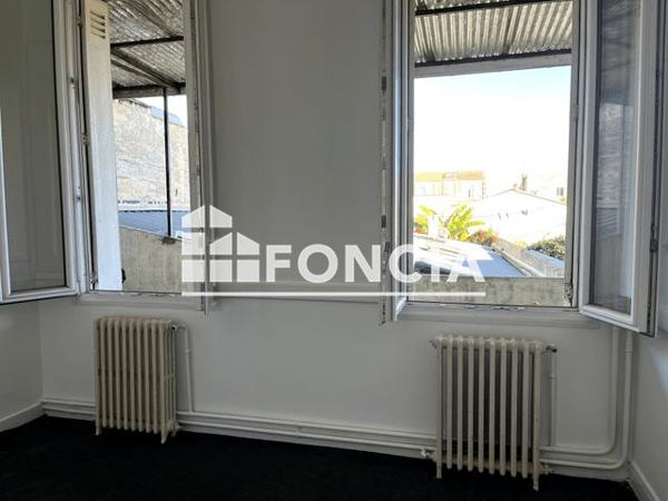 À vendre Appartement 3 pièces 95 m² - Bordeaux 33800