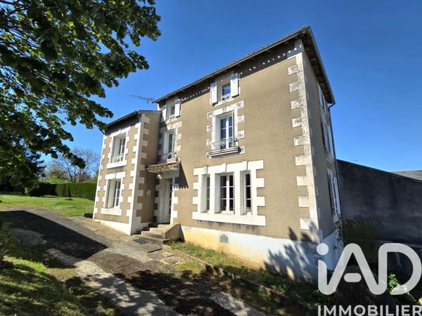 Maison à vendre 9 pièces 211,55 m² Vouneuil-sous-Biard