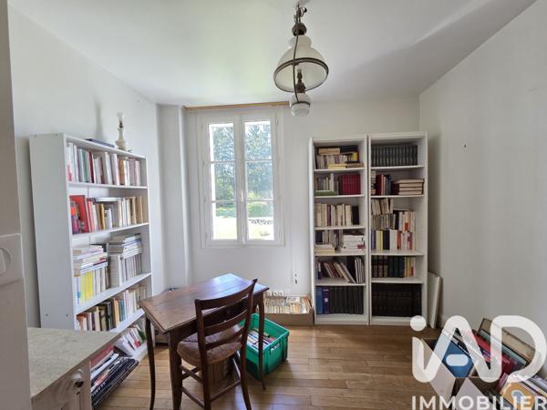 Maison à vendre 9 pièces 211,55 m² Vouneuil-sous-Biard