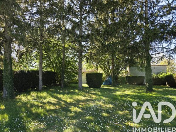 Maison à vendre 9 pièces 211,55 m² Vouneuil-sous-Biard