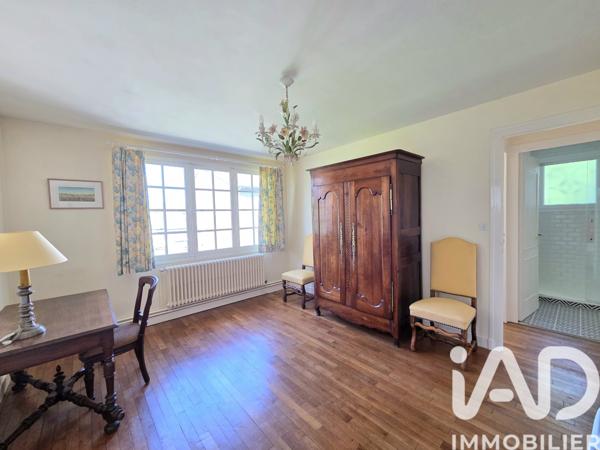 Maison à vendre 9 pièces 211,55 m² Vouneuil-sous-Biard