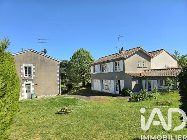 Maison à vendre 9 pièces 211,55 m² Vouneuil-sous-Biard