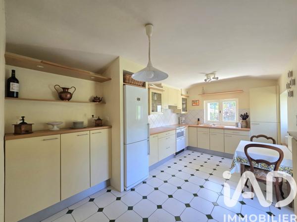 Maison à vendre 9 pièces 211,55 m² Vouneuil-sous-Biard