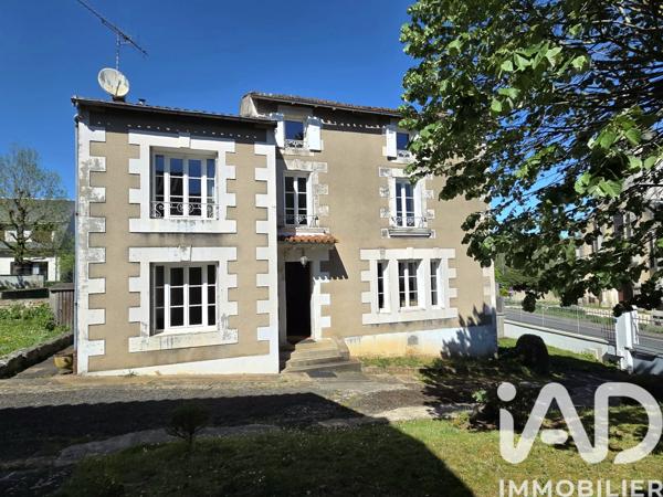 Maison à vendre 9 pièces 211,55 m² Vouneuil-sous-Biard