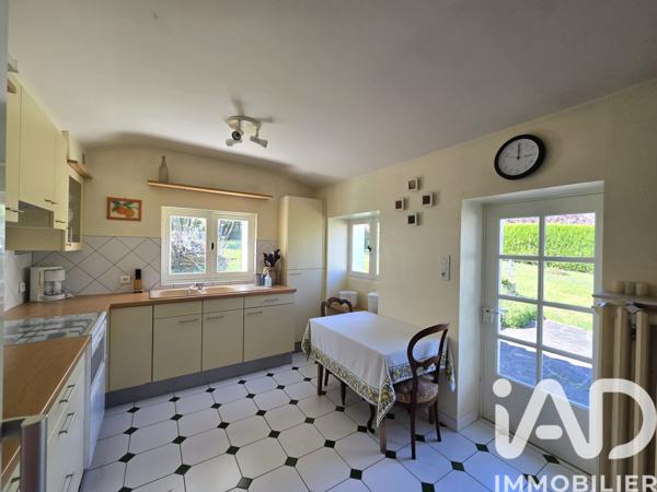 Maison à vendre 9 pièces 211,55 m² Vouneuil-sous-Biard