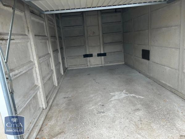 Parking à louer 12m²