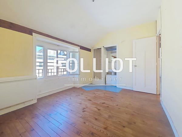 Appartement 4 pièces à vendre au coeur de Granville - Rare sur le marché !