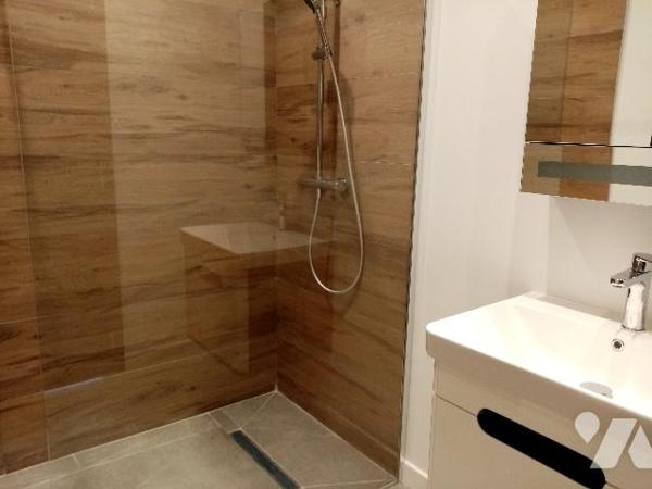 SAINT ETIENNE pavillon neuf plein pied de 146 m² hab, garage, sur terrain de 838 m²