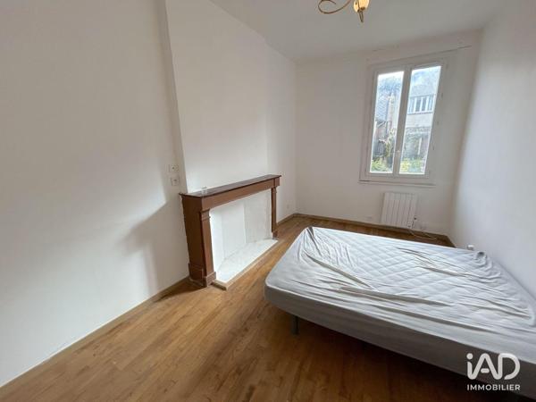 Maison à vendre 7 pièces 206 m² Saint-Léonard-de-Noblat