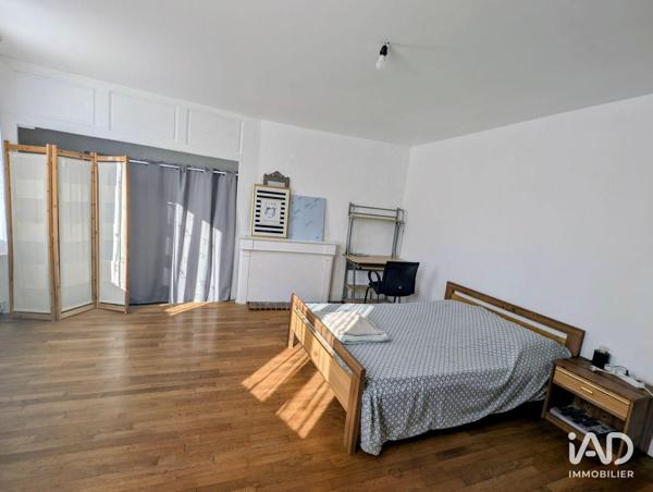 Maison à vendre 7 pièces 206 m² Saint-Léonard-de-Noblat