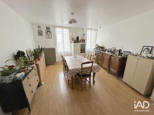 Maison à vendre 7 pièces 206 m² Saint-Léonard-de-Noblat