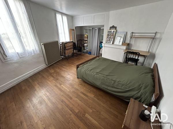 Maison à vendre 7 pièces 206 m² Saint-Léonard-de-Noblat