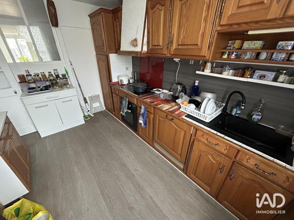 Maison à vendre 7 pièces 206 m² Saint-Léonard-de-Noblat