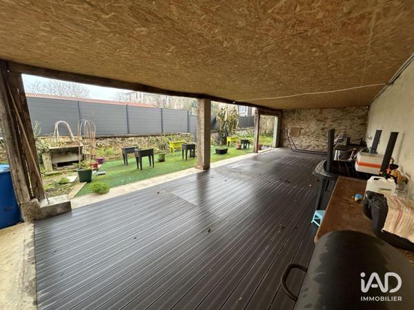 Maison à vendre 7 pièces 206 m² Saint-Léonard-de-Noblat