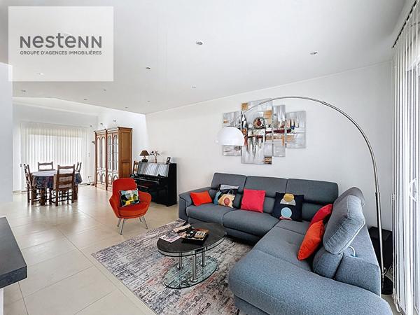 MAISON D'EXCEPTION d'environ 166 m² située à Leuville-Sur-Orge : Volume, Confort et Centre-ville