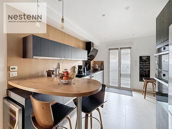 MAISON D'EXCEPTION d'environ 166 m² située à Leuville-Sur-Orge : Volume, Confort et Centre-ville