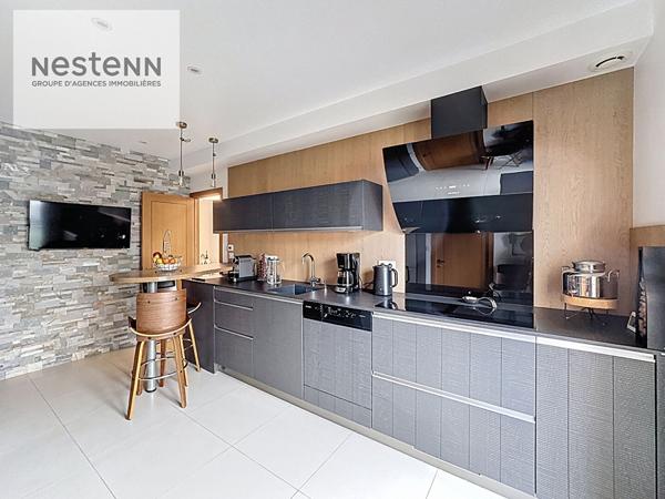 MAISON D'EXCEPTION d'environ 166 m² située à Leuville-Sur-Orge : Volume, Confort et Centre-ville