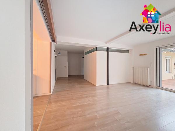 Le Coteau (42120) A VENDRE- LE COTEAU - APPARTEMENT AVEC TERRASSE ET STATIONNEMENT PRIVATIF