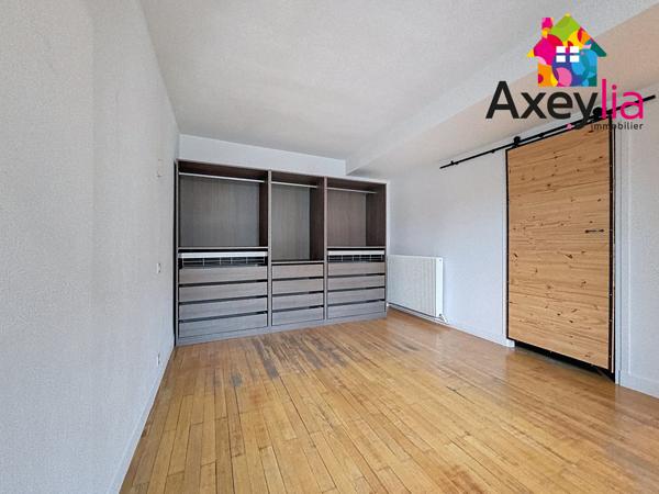 Le Coteau (42120) A VENDRE- LE COTEAU - APPARTEMENT AVEC TERRASSE ET STATIONNEMENT PRIVATIF