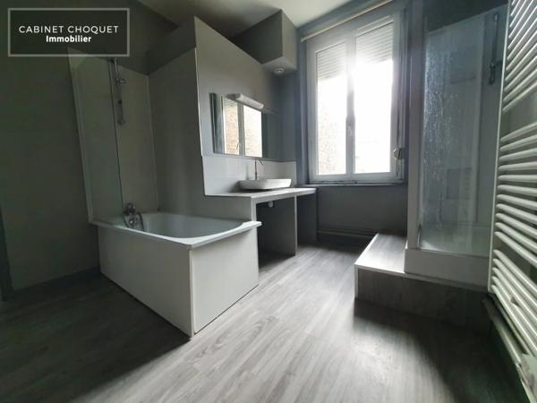 MAISON A LOUER - LILLE WAZEMMES - 101.5 m 2 - 1 095 € charges comprises par mois