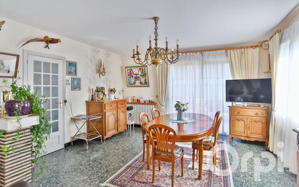 Maison à vendre    7 pièces • 127 m2 Gournay-en-Bray