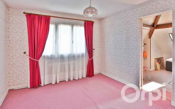 Maison à vendre    7 pièces • 127 m2 Gournay-en-Bray