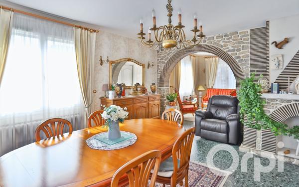 Maison à vendre    7 pièces • 127 m2 Gournay-en-Bray