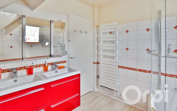 Maison à vendre    7 pièces • 127 m2 Gournay-en-Bray