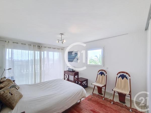 Appartement T4 à vendre  4 pièces - 100 m2 ST CYPRIEN - 66