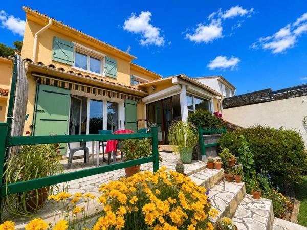 Vente                                                      Maison
                        
                     4 pièces                      97 m2                     à Le Cannet-des-Maures