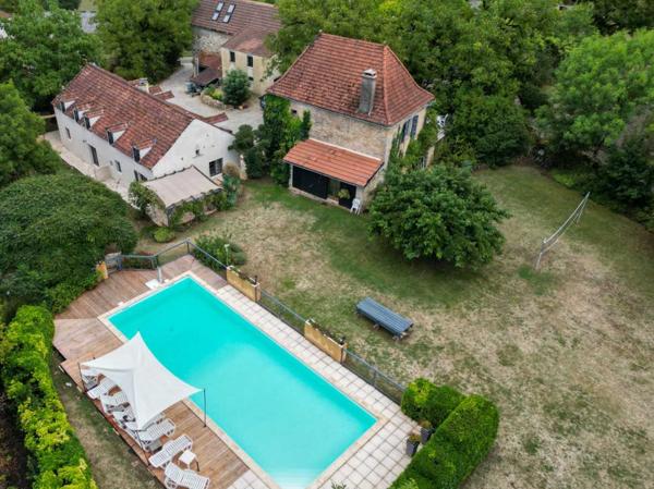 Maison ancienne - Catus SECTEUR CATUS. Ancien Corps de ferme avec 2 gites et annexe sur 9070 m² arborés avec espace piscine