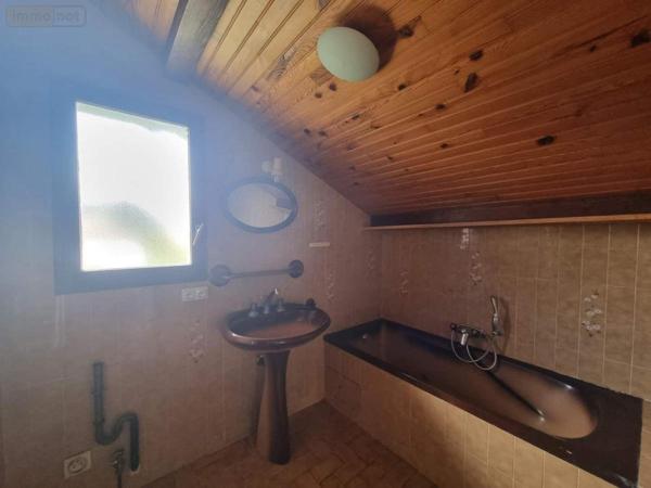 Maison à vendre à Prévessin-Moëns dans l'Ain (01280), ref : 01047-771