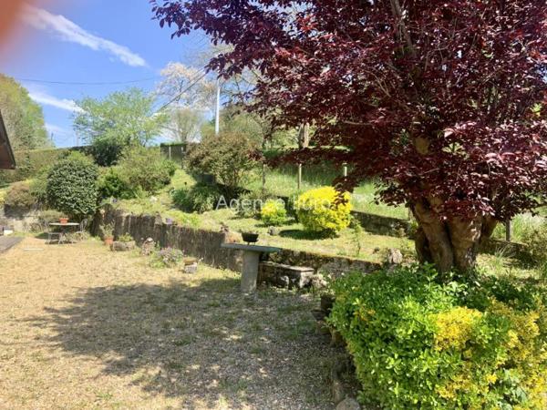 Maison - Proximite oloron-sainte-marie - Réf.:205262 PROXIMITE OLORON - AU CALME, JOLIE MAISON DE PLAIN PIED AVEC GRAND JARDIN ET VUE SUR LES MONTAGNES -