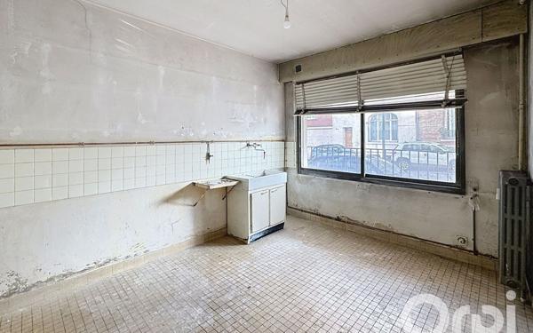 Appartement à vendre    5 pièces • 93,30 m2 Clamart