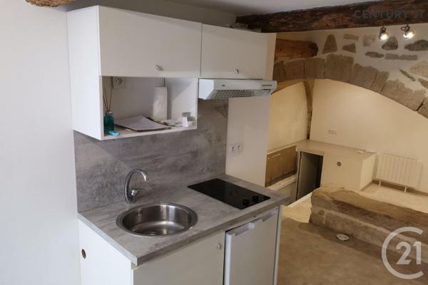 Immeuble à vendre  100 m2 CARPENTRAS - 84