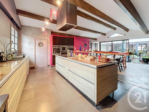 Maison à vendre  6 pièces - 235 m2 RIOM - 63