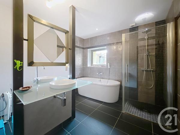 Maison à vendre  6 pièces - 235 m2 RIOM - 63