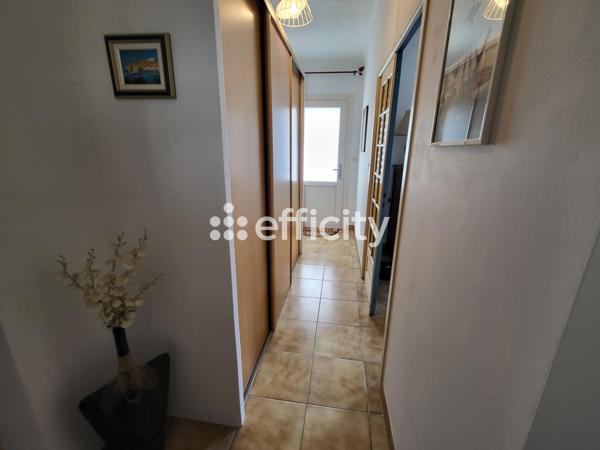 Maison
         4 pièces
        - 109 m² Exclusivité 211 000 € *