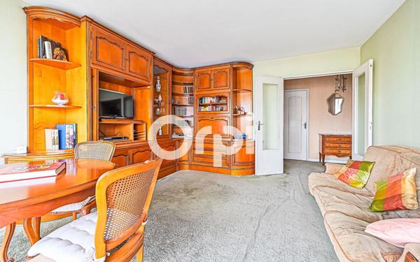 Appartement à vendre    4 pièces • 84,71 m2 Paris 11