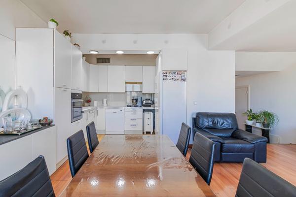 Appartement 5 pièces 144 m2