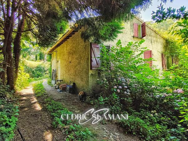 EN EXCLUSIVITE MAISON 135 M2, 3 CHAMBRE, 1 SALON, 2 CUISINE, 1 SALLE DE BAIN, 1 WC, 1 GRENIER, JARDIN 3500 M2