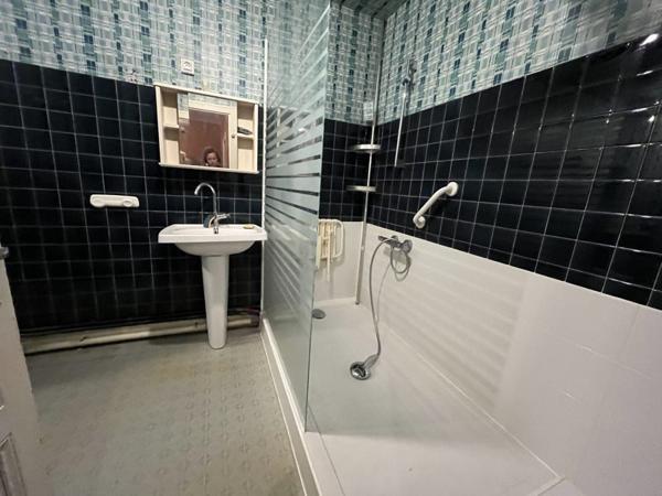 Appartement à vendre 114 000 € Saint-Junien 5 p 152 m² DPE D