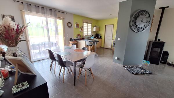 Maison
         4 pièces
        - 89 m² Exclusivité