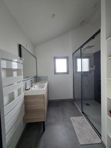 Maison coup de coeur, rare 7 pièces