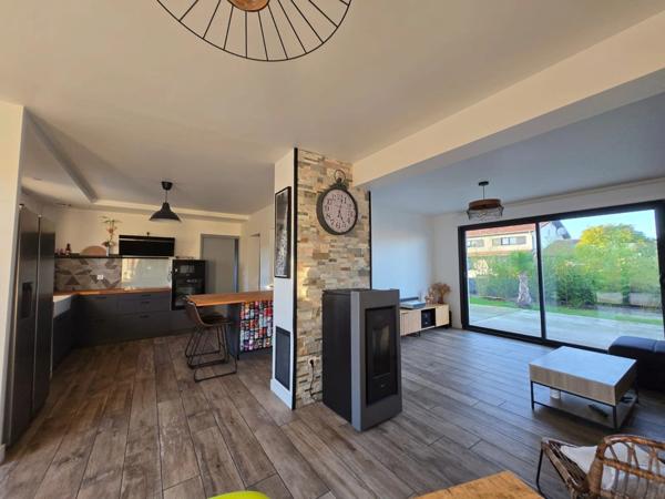 Maison coup de coeur, rare 7 pièces