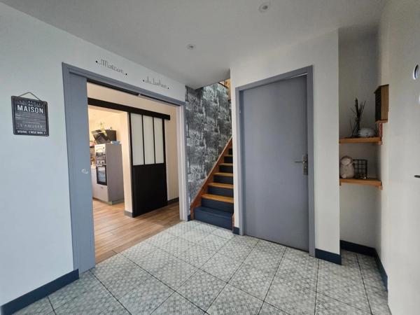 Maison coup de coeur, rare 7 pièces